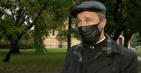 Papież Franciszek przyjął rezygnację biskupa kaliskiego E. Janiaka, który miał ukrywać przestępstwa seksualne podległych mu księży