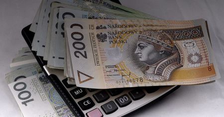 Ekspert: mimo restrykcji – powtórzenie głębokiego spowolnienia gospodarczego mniej prawdopodobne