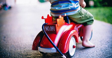 Dwulatek śmiertelnie potrącony na terenie prywatnej posesji w Wielkopolsce