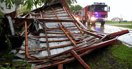W czwartek ponad tysiąc zdarzeń w związanych z burzami i silnym wiatrem