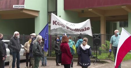 “Człowiek symbol”. Protesty w obronie sędziego I. Tulei w kilkudziesięciu miastach