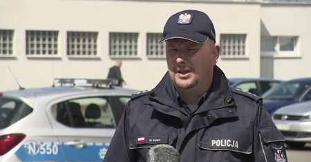 Nie zatrzymała się do policyjnej kontroli i spowodowała wypadek. Pięć osób rannych