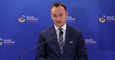 Rzecznik praw dziecka: mój poprzednik zamiótł pod dywan sprawę Zatoki Sztuki