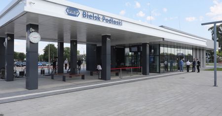 Otwarto zmodernizowany dworzec kolejowy w Bielsku Podlaskim