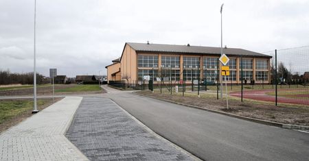 196 mln zł na drogi gminne i powiatowe