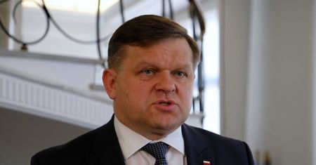 Wiceszef MON: samorządy nie zdały egzaminu podczas epidemii, sytuacja w DPS-ach do naprawy