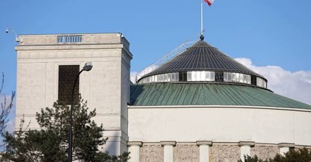 Do Sejmu trafił prezydencki projekt ustawy o Polskim Bonie Turystycznym