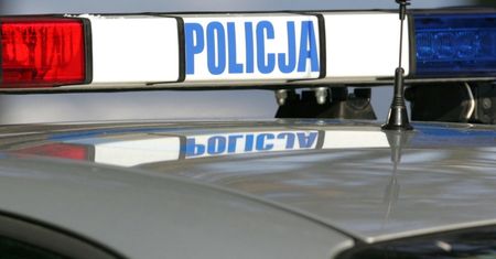 KGP: ostatniej doby sprawdziliśmy prawie 72 tys. osób na kwarantannie; ok. 800 naruszeń