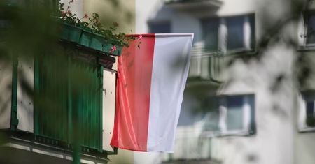 Polacy w czołówce narodów najbardziej odczuwających izolację wywołaną koronawirusem