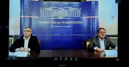 Dodatkowy personel, przesiewowe testy i nowe laboratoria na Śląsku