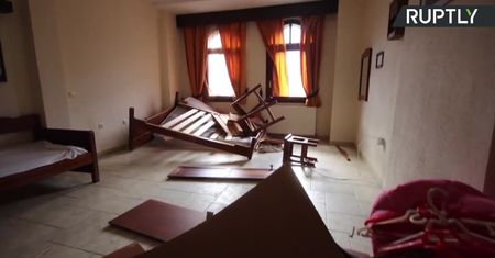 Protestujący zdewastowali dwa hotele w Grecji. Mieli do nich trafić migranci z greckich wysp
