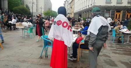 Protest restauratorów w Kijowie. Domagają się otwarcia ogródków piwnych