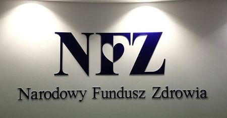 Za świadczenia związane z COVID-19 NFZ wypłacił już szpitalom 400 milionów zł
