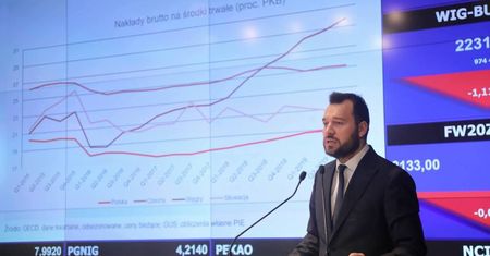 Coraz mniej firm chce zwalniać i obniżać pensje