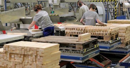 IKEA w Wielbarku zwalnia 10 proc. pracowników