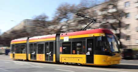 Od poniedziałku dwa sposoby liczenia maksymalnej liczby pasażerów w transporcie
