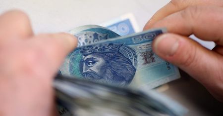 Wypłacono ponad 628 tys. świadczeń postojowych o wart. ponad 1,25 mld zł