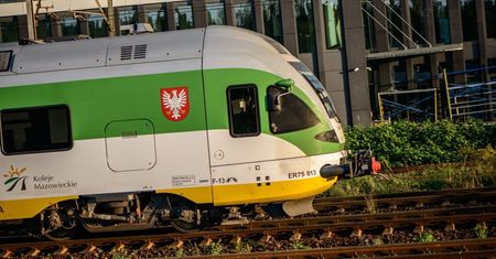 Koleje Mazowieckie przywracają część zawieszonych z powodu pandemii pociągów