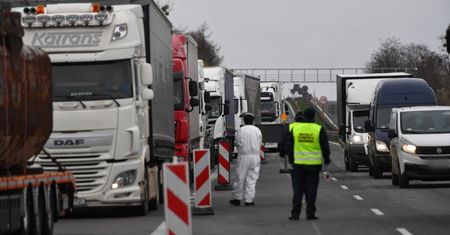 Kontrole graniczne przedłużone do 12 czerwca