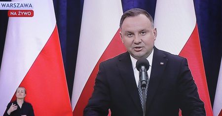Prezydent apeluje do premiera o znalezienie środków na wypłatę odszkodowań za ubiegłoroczną suszę