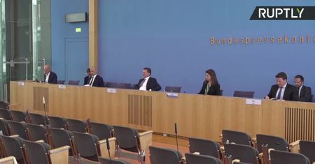Niemieckie Ministerstwa Zdrowia o testach klinicznych szczepionki, która będzie gotowa najwcześniej w przyszłym roku