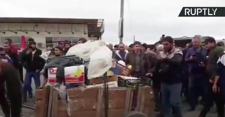 Protesty w Gruzji. Mieszkańcy sprzeciwiają się ograniczeniom w związku z koronawirusem