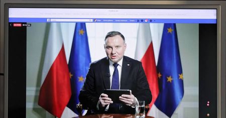 Matury na pewno się odbędą, pytanie tylko kiedy