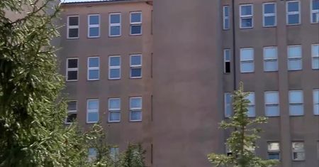 Pielęgniarka opiekuje się ponad 50 pacjentami w warszawskim DPS-ie