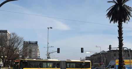 Warszawa: autobusy firmy Arriva od soboty wracają na stołeczne ulice