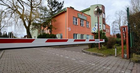 Dyrektorzy: decyzje o zamykaniu szkół będą trudne i niepopularne