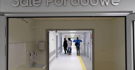 Osoba towarzysząca ma prawo uczestniczyć w porodzie mimo COVID-19