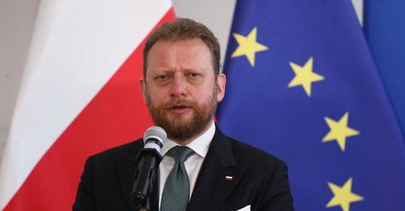 Szumowski: epidemia wygasa; aktywnego wirusa coraz mniej