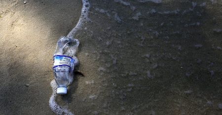 Plastik z Europy ląduje w azjatyckich wodach
