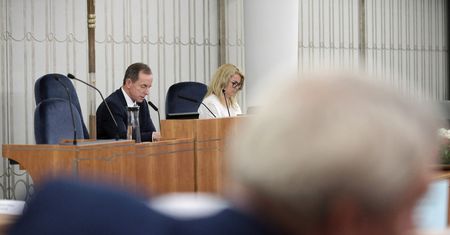 Senat chce, by bonem turystycznym objąć również emerytów i rencistów