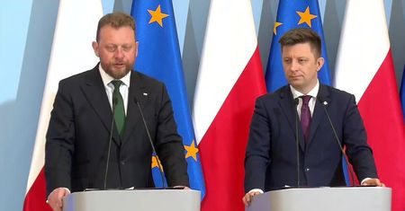 “Koronawirusa w Polsce nie ma”. Rząd przeznaczy 100 mln zł dla szpitali i kupi 30 tys. dodatkowych testów do wykrywania SARS-CoV-2