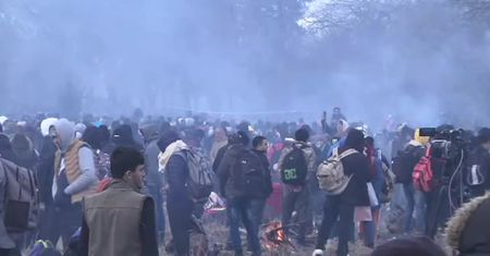 UE wezwała Turcję do dotrzymania zobowiązań ws. kontroli napływu migrantów