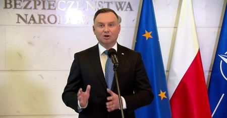 A. Duda: Zwracam się do marszałek Sejmu o zwołanie dodatkowego posiedzenia ws. koronawirusa