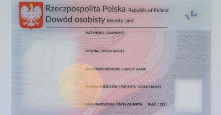 Od zmiany przepisów prawie 250 osób nie mogło opuścić kraju przez nieważny dowód osobisty