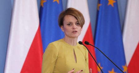 Emilewicz o koronawirusie: jeśli dekoniunktura globalna dotknie Polski, to na poziomie 0,04 proc. PKB