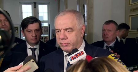 Górnicy zawieszają protest po rozmowach z rządem. Wynegocjowali podwyżki