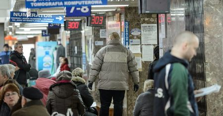 Kraska: chcemy mobilizować pacjentów do odwoływania wizyt lekarskich, na które nie mogą się stawić