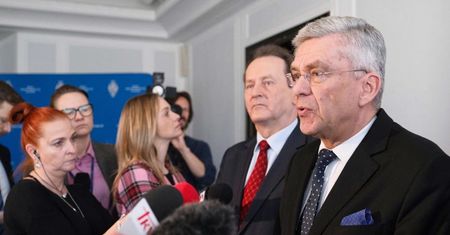 Karczewski: zapewniam wszystkich emerytów i rencistów, że 13-sta emerytura będzie wypłacana