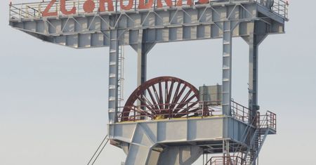 Wstrząs w kopalni ZG Rudna w Polkowicach; trzy osoby ranne, dwie poszukiwane