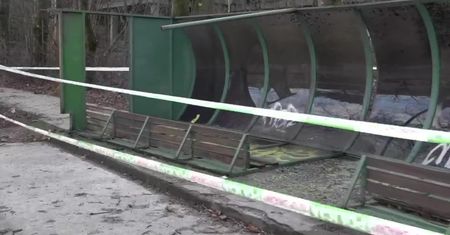 Tragiczny wypadek na Słowacji. Wiata przystankowa przewróciła się pod naporem wiatru, zabijając czteroletnie dziecko