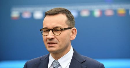 Polacy z Chin wojskowym transportem przylecą z Paryża do Wrocławia