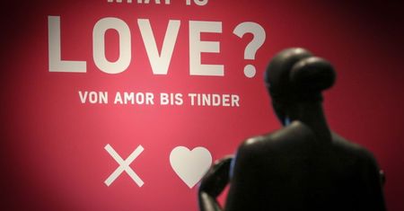 Tinder testuje nowe funkcje ułatwiające kiepskim podrywaczom podtrzymać rozmowę