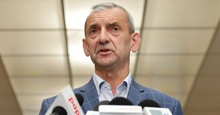 Broniarz: dajemy rządzącym szansę na to, by podnieśli wynagrodzenia nauczycieli