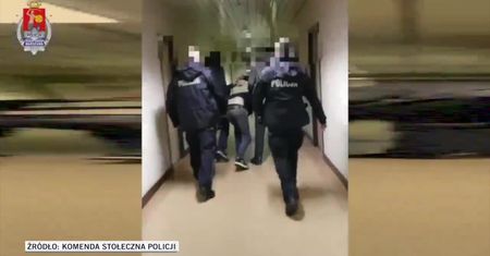 Zarzuty popełnienia 12 przestępstw usłyszał w prokuraturze Jan S. zwany “królem dopalaczy”