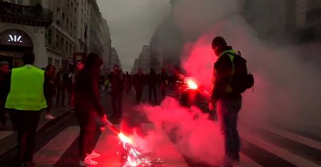 Około 800 tys. ludzi wyszło na ulice Paryża w kolejnym proteście przeciwko reformie emerytalnej