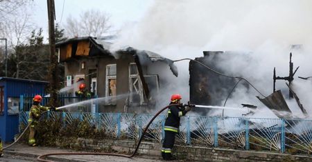 PSP: w Sylwestra ponad 1,2 tys. pożarów, w których zginęły 2 osoby, a 12 zostało rannych